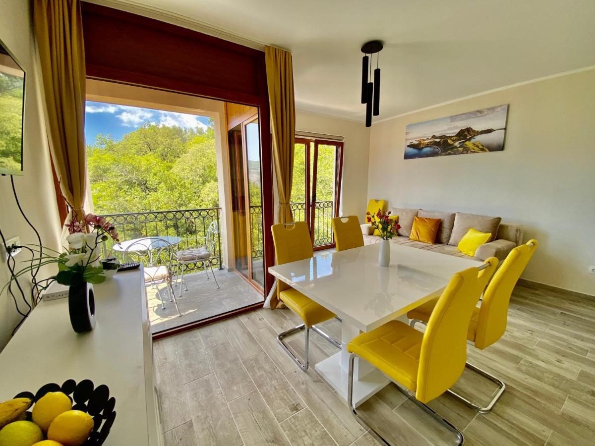 Adria Sea&Mountains Apartment Herceg Novi Bagian luar foto