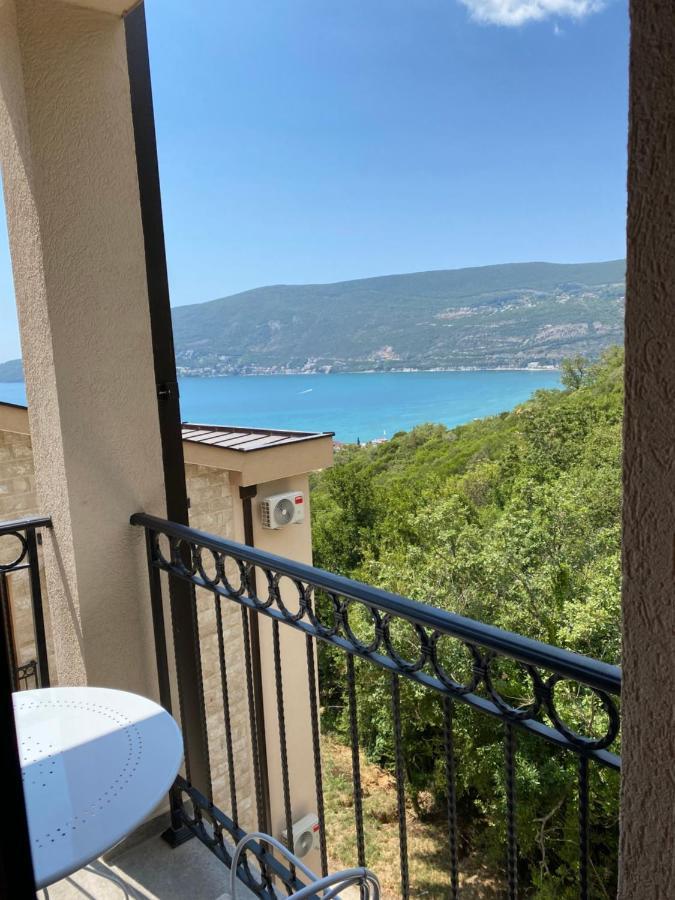 Adria Sea&Mountains Apartment Herceg Novi Bagian luar foto