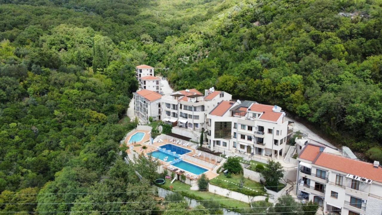 Adria Sea&Mountains Apartment Herceg Novi Bagian luar foto